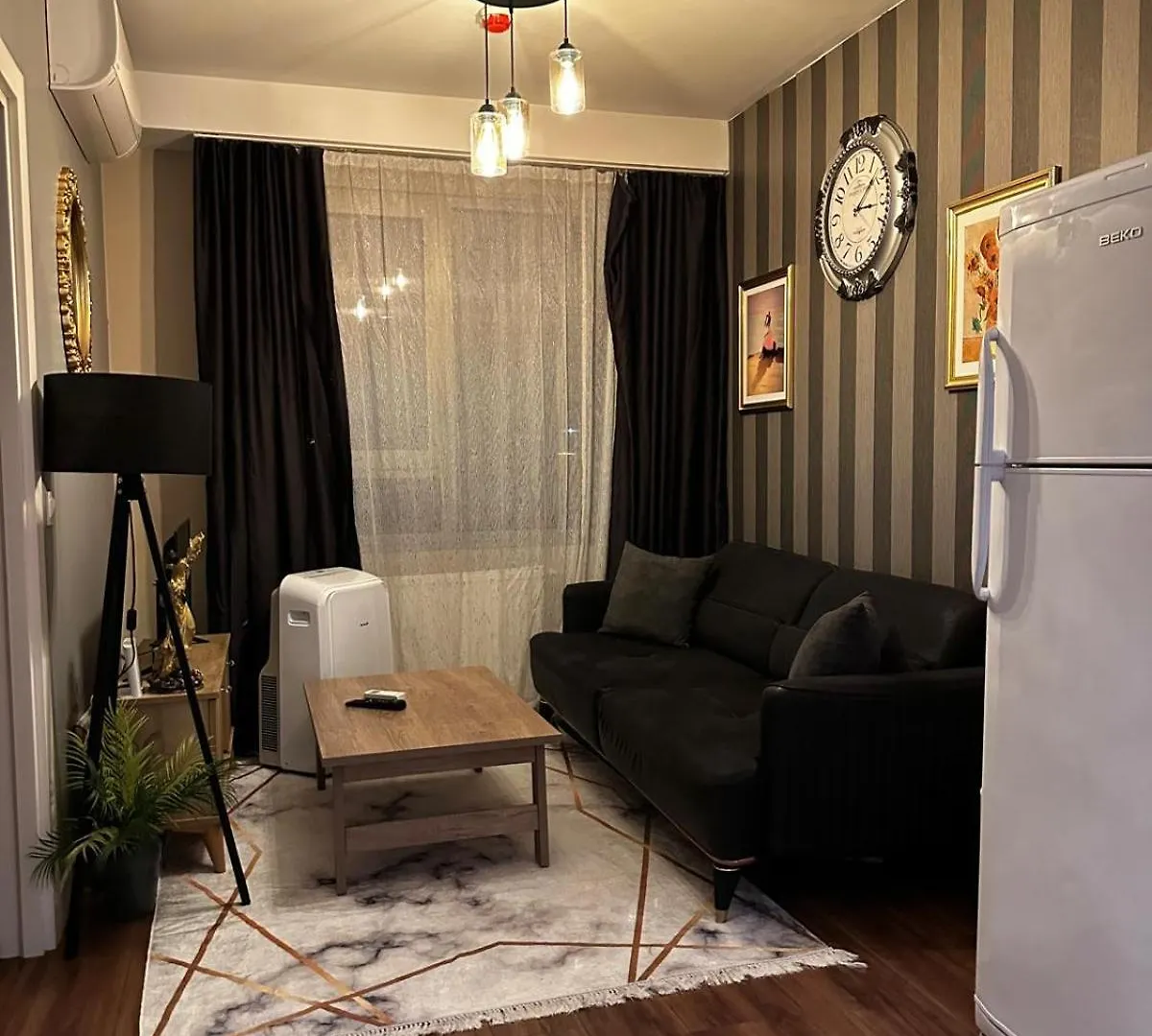 The Riyal Istanbul Apartment 0*,  تركيا