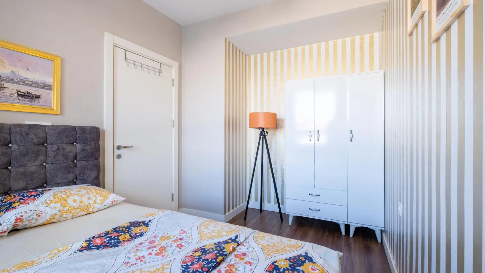The Riyal Istanbul Apartment