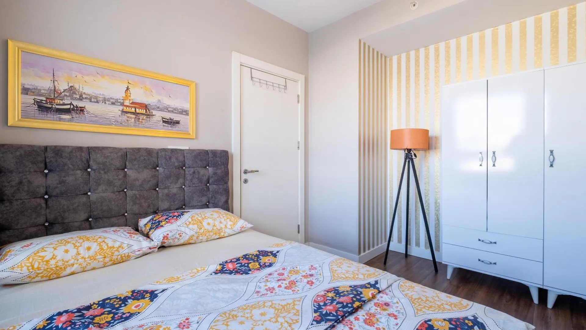 The Riyal Istanbul Apartment Turkey